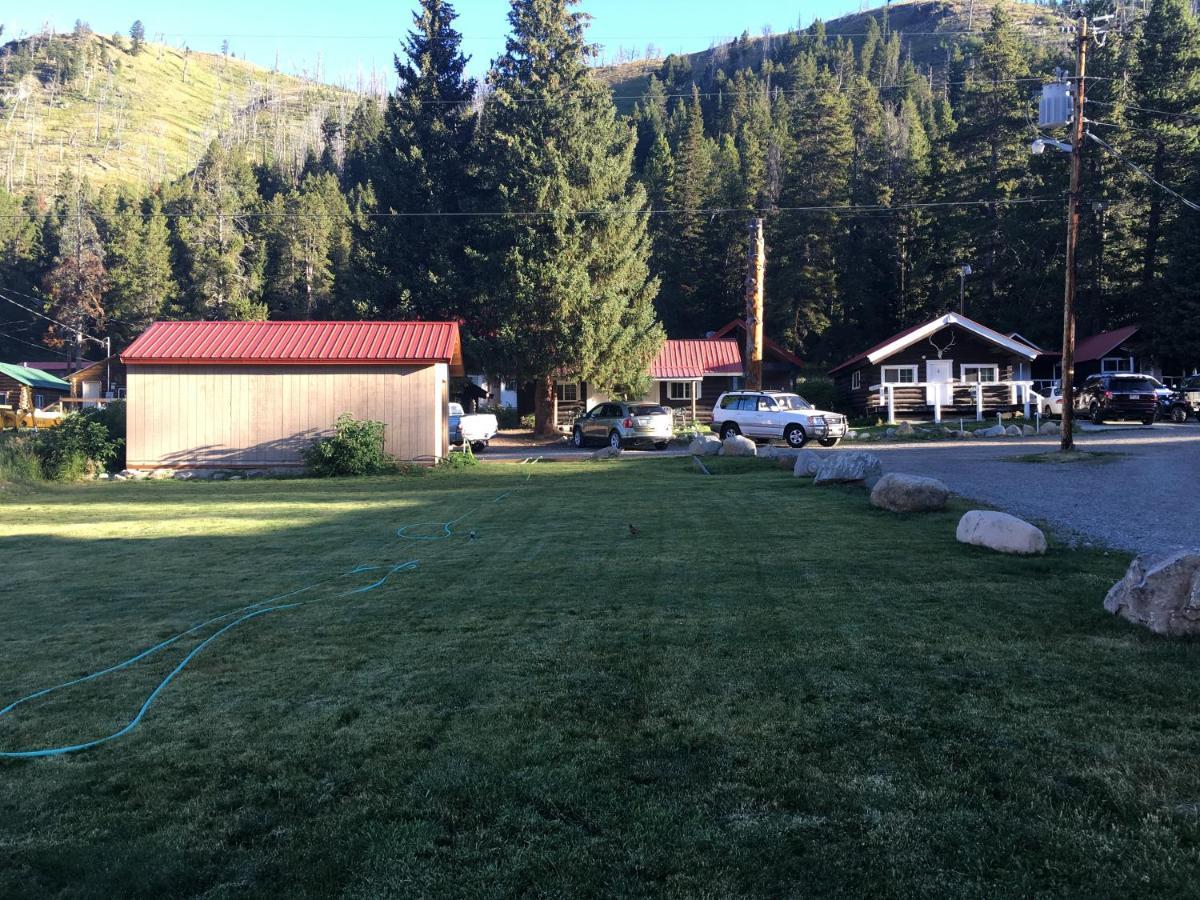 Antlers Lodge Cooke City Exterior foto